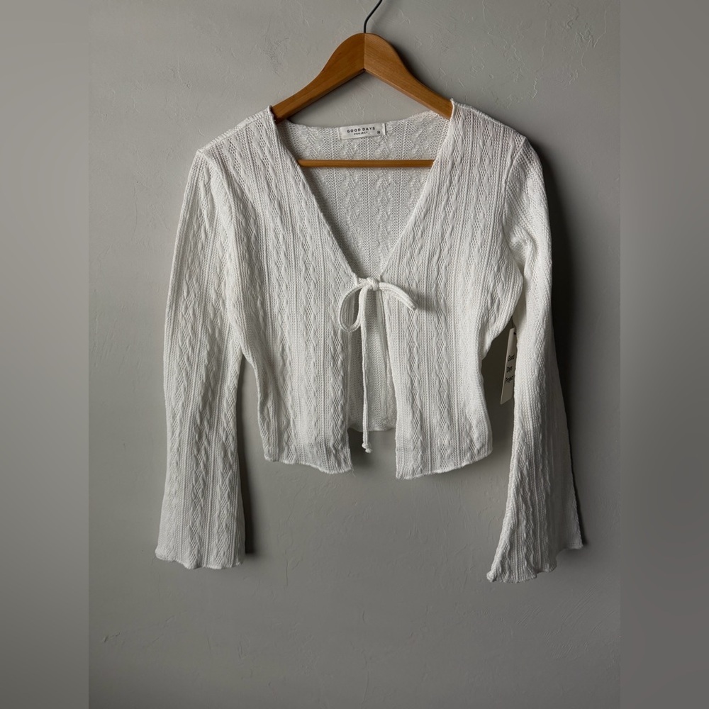 NWT Good Day Project White Knit Over Lay Tie-Front Long Bell Sleeves Blouse Boho
